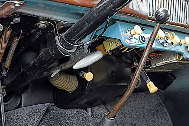 Moskvich-411