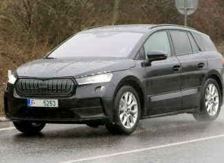 Появились первые «живые» фото нового кроссовера Skoda Skoda Enyaq