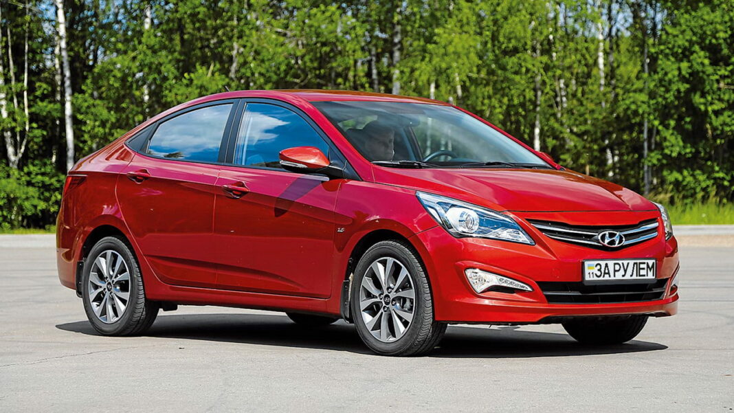 HYUNDAI-ACCENT-1 HYUNDAI-ACCENT