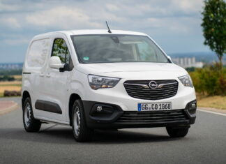 Новый Opel Combo Cargo приехал в Украину. Названы цены Opel Combo Cargo
