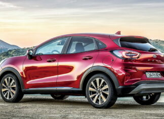Сливайте воду: в Украину едет кроссовер Ford с мокрым багажником Ford Puma