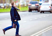 Пешеходов уравняли с водителями. В штрафах pedestrian