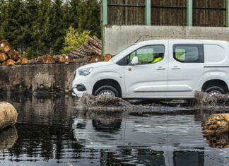 Коммерческие автомобили Opel стали внедорожниками Opel Combo Cargo 4x4