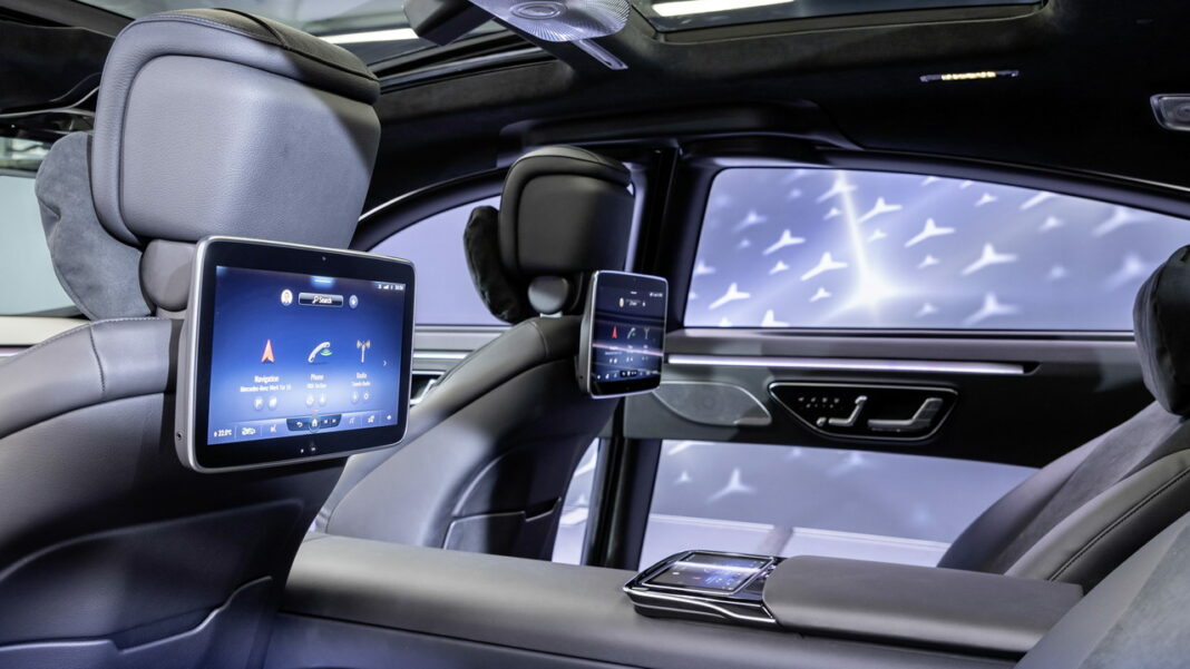 Mercedes-Benz S-Class 1 Mercedes-Benz S-Class
