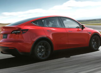 Tesla вновь снижает цены Tesla Model Y