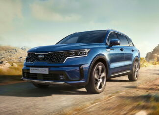 Кроссовер Kia Sorento получил новую модификацию – самую мощную и экологичную Kia Sorento PHEV