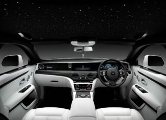Новый Rolls-Royce Ghost: сдержанная роскошь и задорный нрав ROLLS-ROYCE GHOST