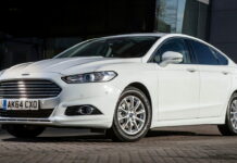 Ford продолжил геноцид седанов Ford Mondeo Hybrid