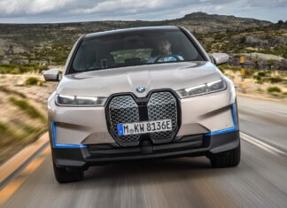 500 сил и 5 секунд до сотни: представлен новый флагман BMW BMW iX
