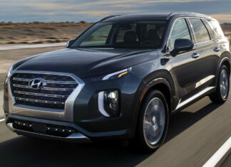 В доме, где резной Palisade: в Украину приехал гигантский Hyundai Hyundai Palisade