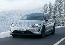 А вы не верили: Sony вывела на дороги свой первый автомобиль Sony EV