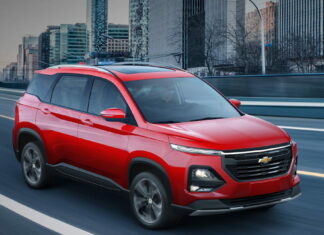 Обновленная Chevrolet Captiva подразнила Теслу дисплеем Chevrolet Captiva