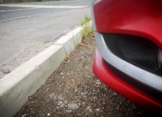 Простой лайфхак: парковка впритык без парктроника и камеры Parking