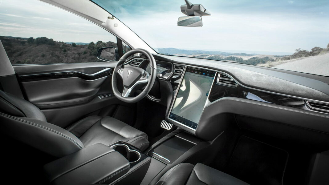 Tesla trouble 1 Tesla trouble