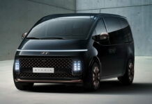 Космический шаттл на 11 мест: Hyundai раскрыла секреты минивэна Staria Hyundai Staria
