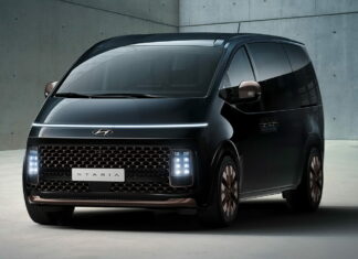 Космический шаттл на 11 мест: Hyundai раскрыла секреты минивэна Staria Hyundai Staria