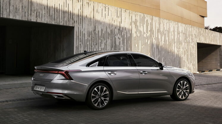 Kia K8