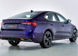 Почти флагман: новая Skoda Octavia прибавила в длине и роскоши Skoda Octavia Pro
