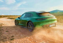 Универсальный солдат: новый Porsche порадовал багажником на 1200 литров Porsche Taycan Cross Turismo