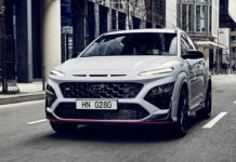 Дебютировал первый «горячий» кроссовер Hyundai Hyundai Kona N