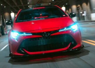 Toyota Corolla “разозлили” до 300 л.с. и запускают в серию Toyota Corolla GR