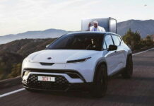 Папа Римский будет ездить на спортивном кроссовере Fisker Ocean Pope