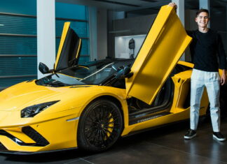 Звёздный футболист отметил гол покупкой суперкара за 500 000 долларов Paulo Dybala Lamborghini