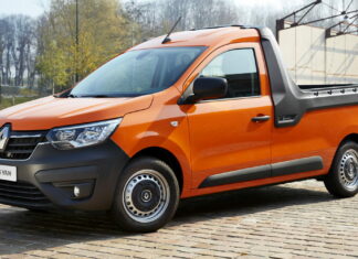 Renault угнал Dacia Dokker и выгнал из него пассажиров Renault Express pickup