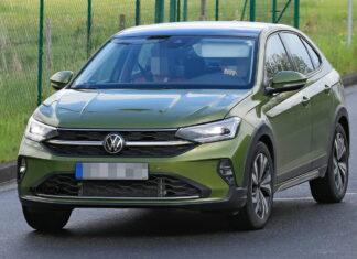 На базе Volkswagen Polo: новый кроссовер для Европы засекли без камуфляжа Volkswagen Taigo