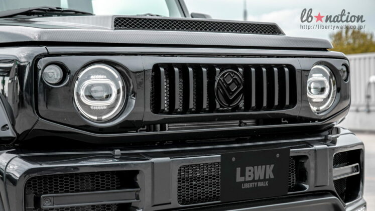 Liberty Walk Suzuki Jimny
