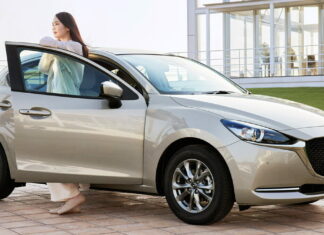 Еще экономичнее: обновился хэтчбек Mazda2 mazda2