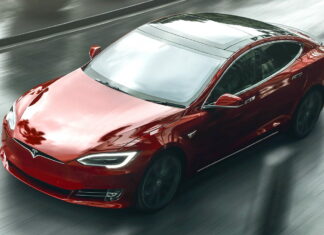 1,99 с до сотни: Tesla представила самый быстрый автомобиль в мире Tesla Model S Plaid