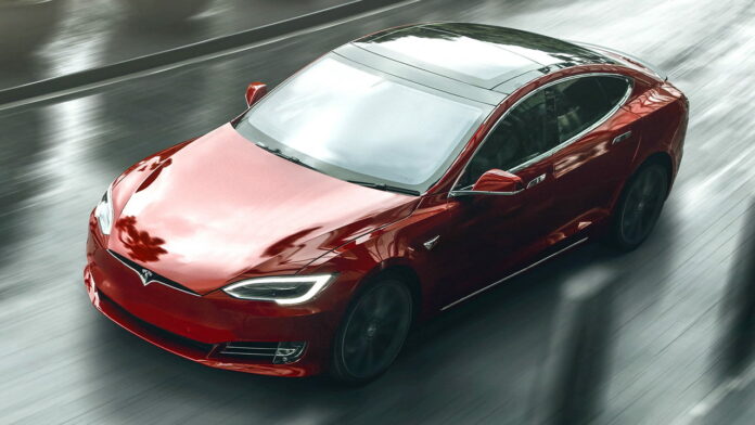 Tesla Model S Plaid