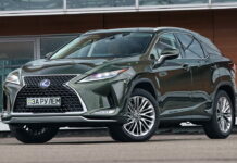 Опытный бунтарь: Lexus RX продолжает удивлять Lexus RX 450h