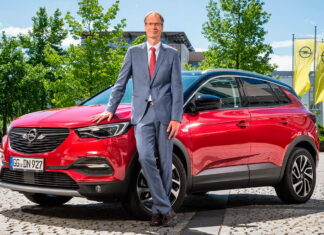 Бывший президент Opel возглавил фирму создателя Мивины Михаэль Лошеллер