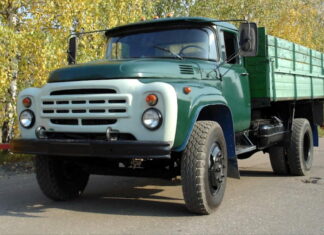 Хитрый работяга: что ЗИЛ-130 забрал у Ford, Dodge и Chrysler ZIL-130