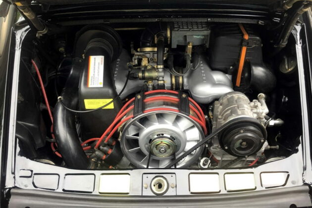 1986 Porsche 911 Carrera Targa