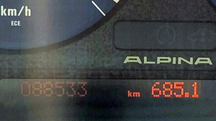 Alpina B12 5.7
