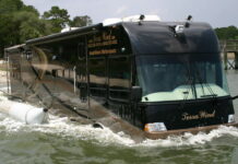Как в воду глядели: плавающий дом на колесах (видео) Terra Wind RV