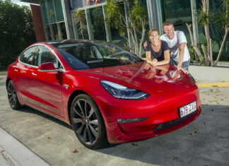Стоимость владения Tesla Model 3 сравнили с ДВС-автомобилями Tesla Model 3