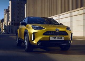 Дешевле, чем RAV4, интересней, чем Yaris: Toyota предложила украинцам новый кроссовер Toyota Yaris Cross