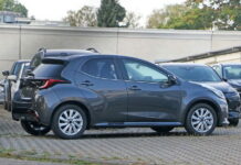 Mazda готовит собственную версию Toyota Yaris mazda_2