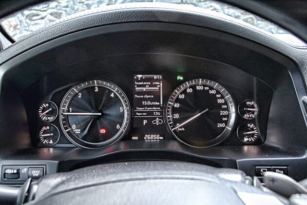 Lexus LX 450d