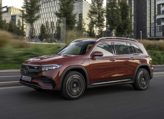 В Украину едет новый электрокар Mercedes-Benz EQB: объявлены цены Mercedes-Benz EQB