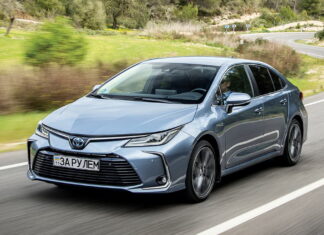 Дешевле некуда: самые доступные гибриды и электромобили TOYOTA-COROLLA-HYBRID