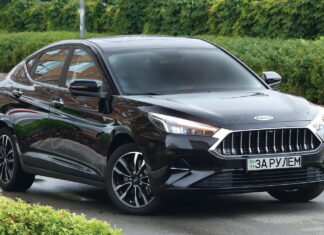 Солидный хэтчбек JAC J7: круче, чем Octavia и Elantra? JAC J7