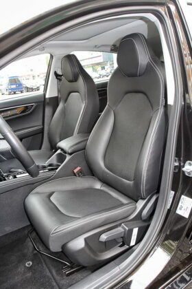 JAC J7