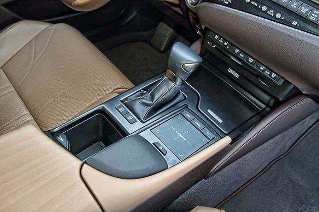 Lexus ES 250