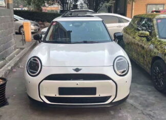 Утечка электричества: Mini нового поколения рассекречен за год до премьеры Mini New