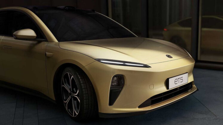 Nio ET5
